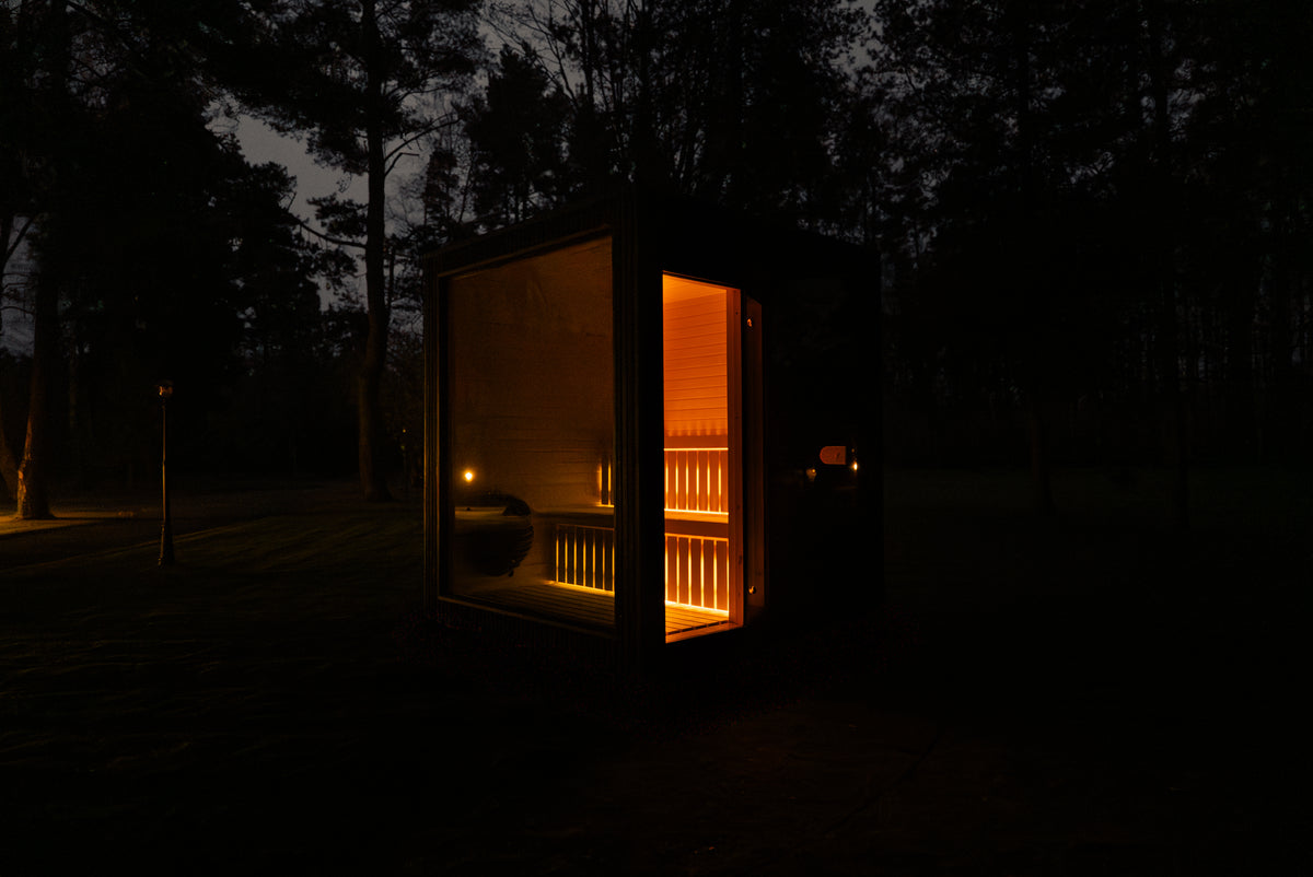 Jonas Classic Sauna - Outdoor Wellness & Comfort