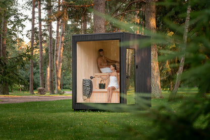 Jonas Classic Sauna - Outdoor Wellness & Comfort