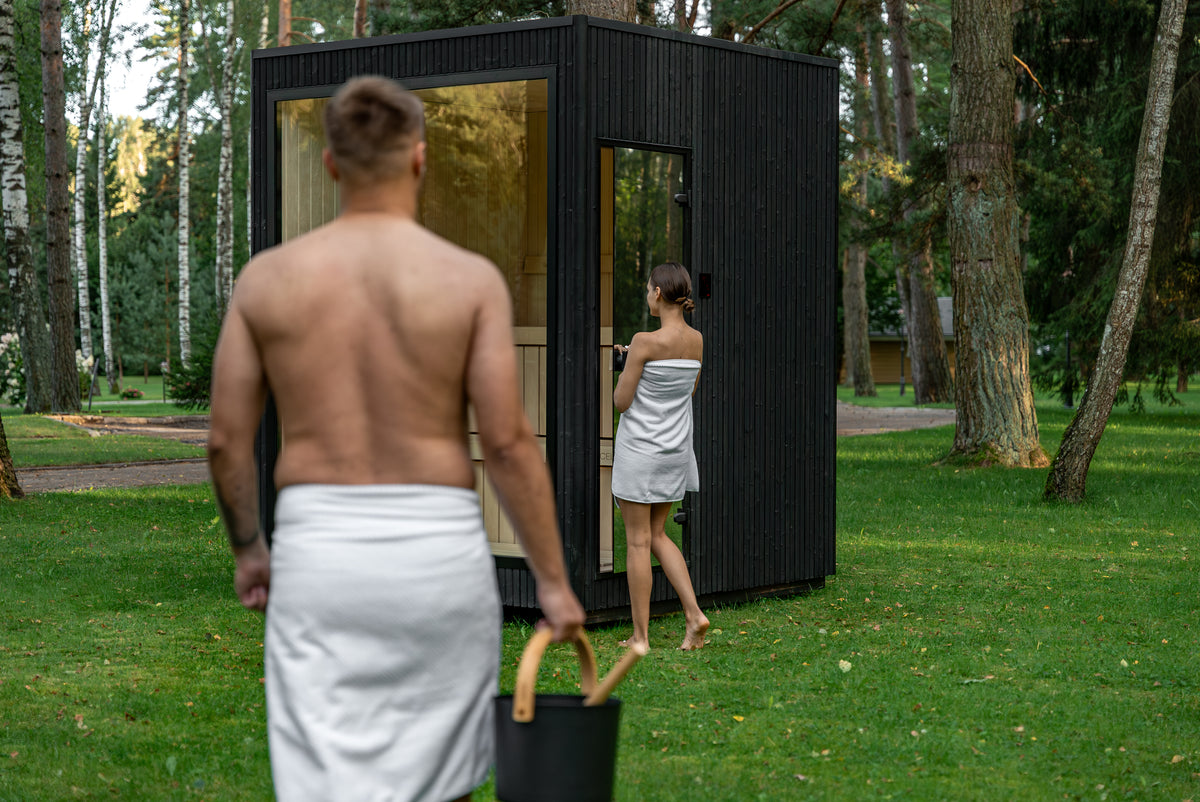 Jonas Classic Sauna - Outdoor Wellness & Comfort