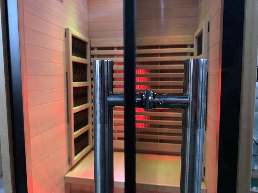 Canadian Hemlock wood detail on Lumin One infrared sauna