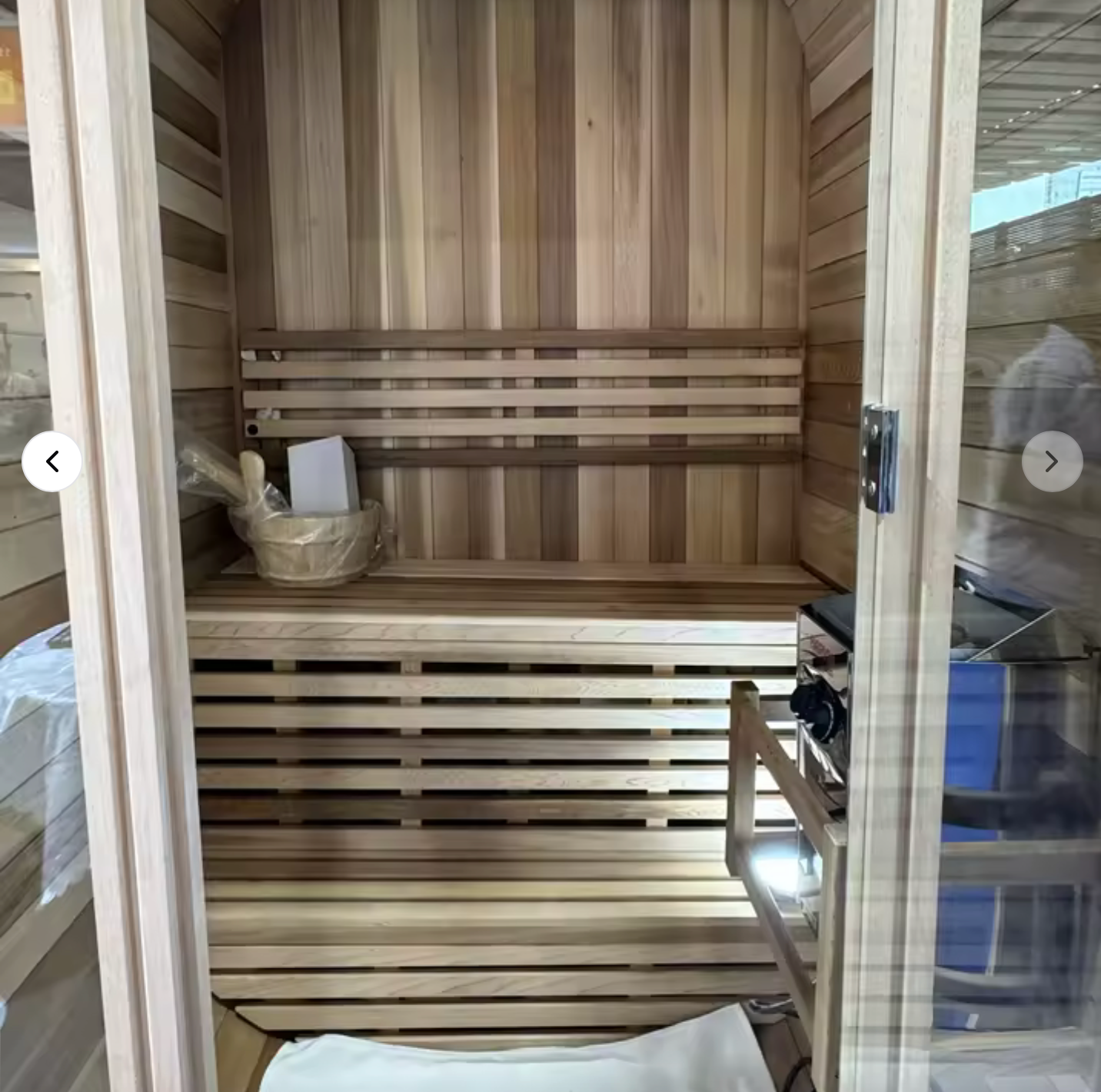 Luxury 1–2 person outdoor sauna